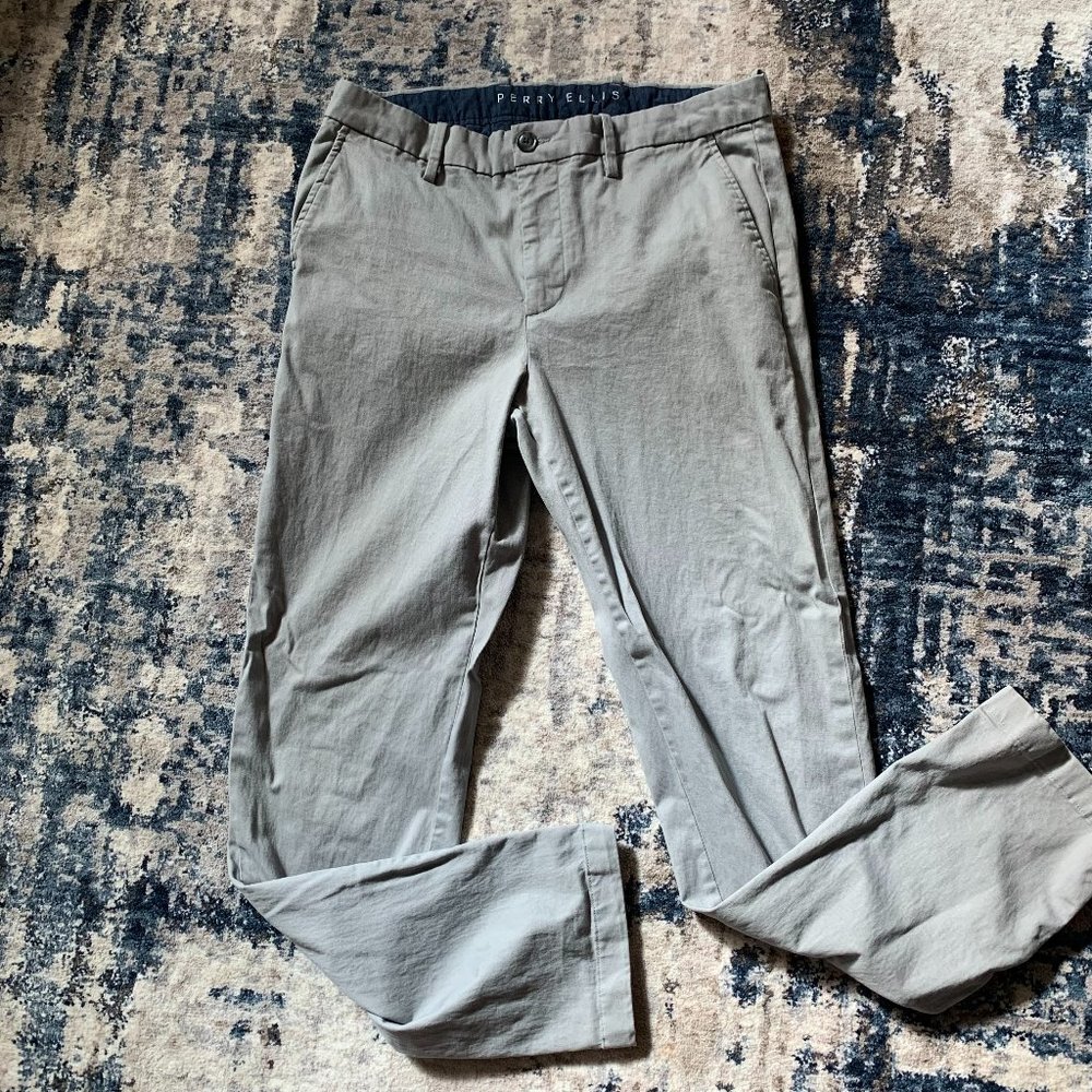 Perry Ellis Men's Gray Slim Fit Leg Stretch Casual Chino Pants Size 32W 32L.